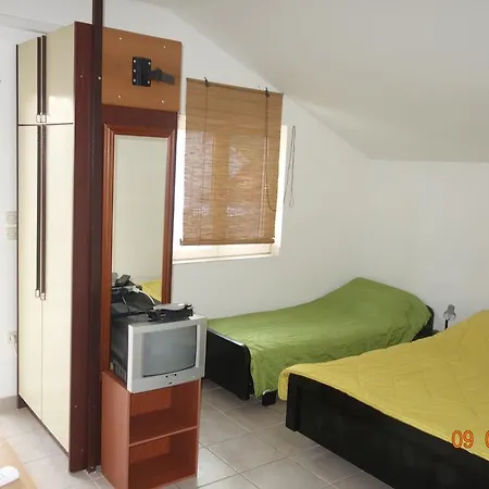 Apartments Mistral Orebic Room photo