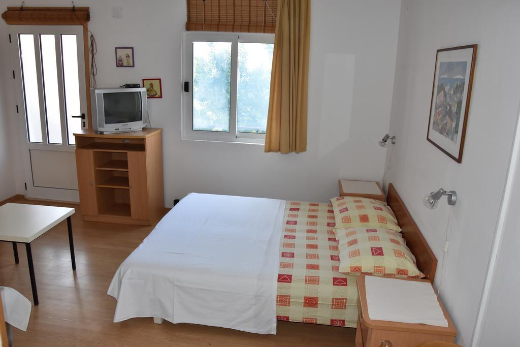 Apartment Mistral